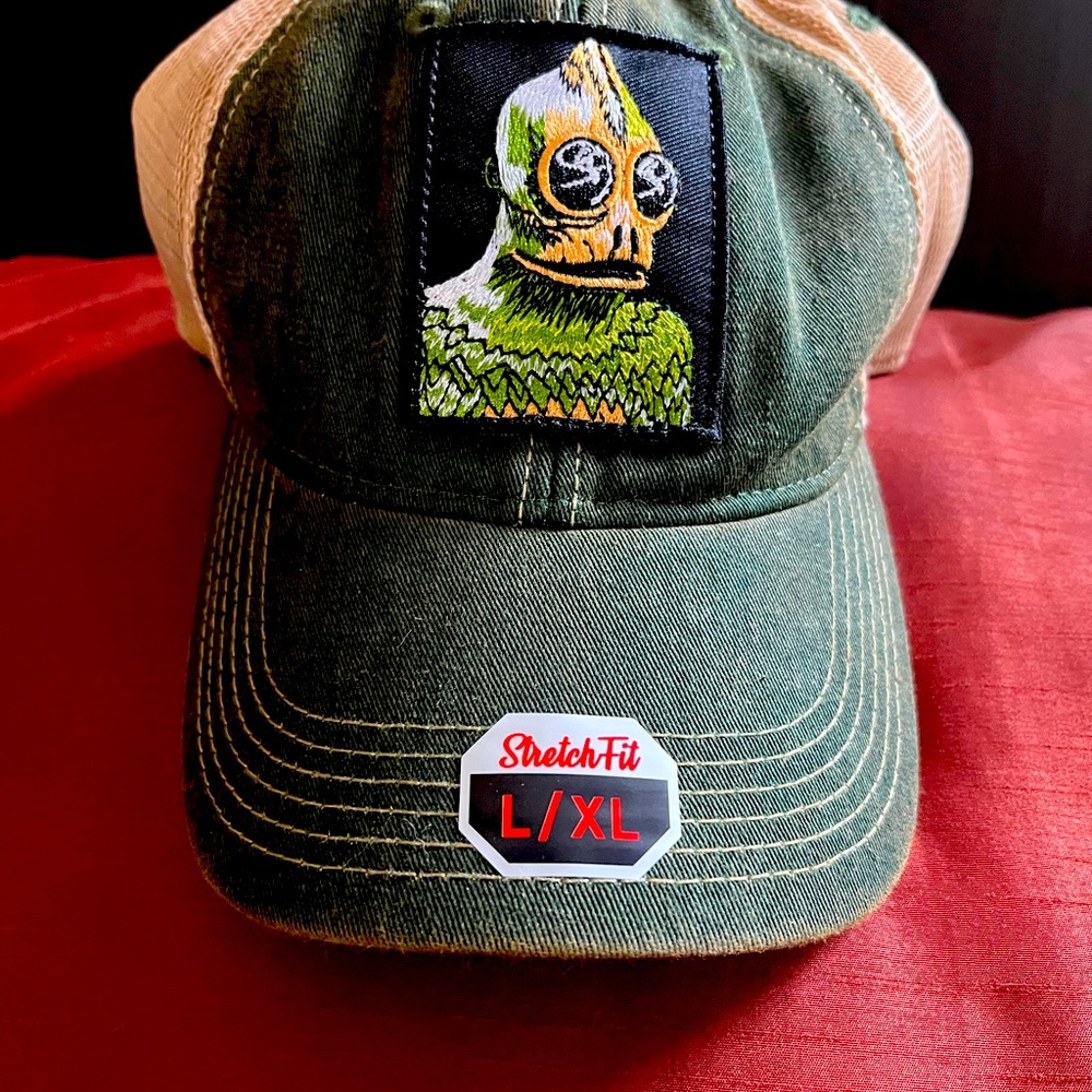 NWT Superflex Stretchfit Sleestack Hat. Retro Vintage Land of The Lost! L XL